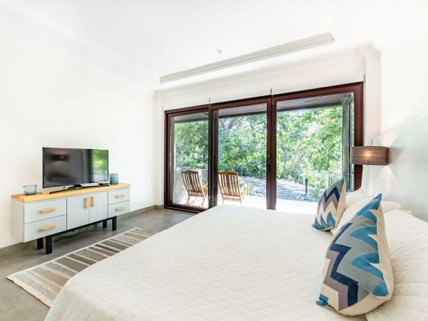 Marvelous Vacation Home with 6 Bedroom in Playa Avellana