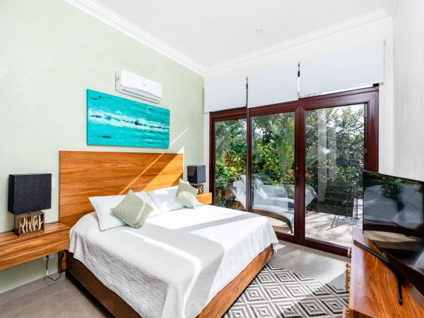 Marvelous Vacation Home with 6 Bedroom in Playa Avellana