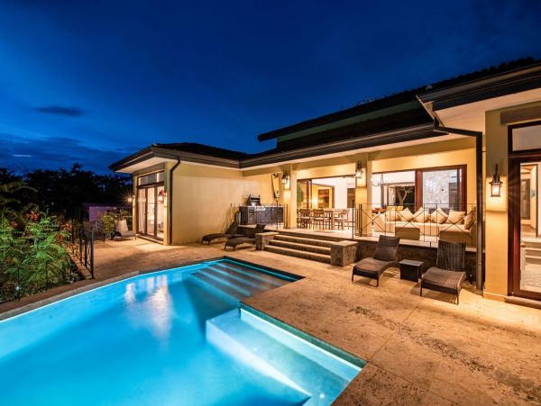 Marvelous Vacation Home with 6 Bedroom in Playa Avellana
