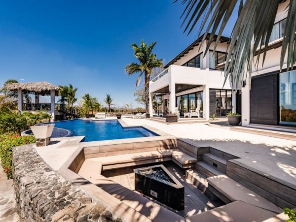 Luxury Playa Langosta Vacation Home Seven Bedroom