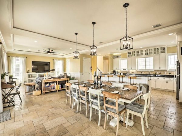 Seven Bedroom Walk to Beach Vacation Pool Home in Palm Coast