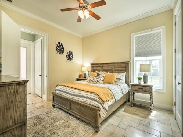 Seven Bedroom Walk to Beach Vacation Pool Home in Palm Coast