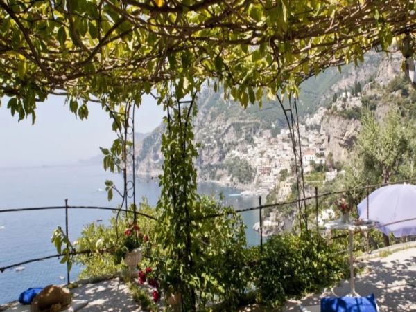 Oceanfront Positano Vacation Pool Home Six Bedroom