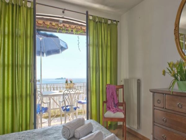 Oceanfront Positano Vacation Pool Home Six Bedroom