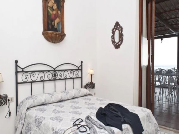 Oceanfront Positano Vacation Pool Home Six Bedroom