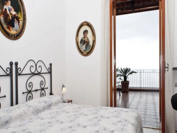 Oceanfront Positano Vacation Pool Home Six Bedroom