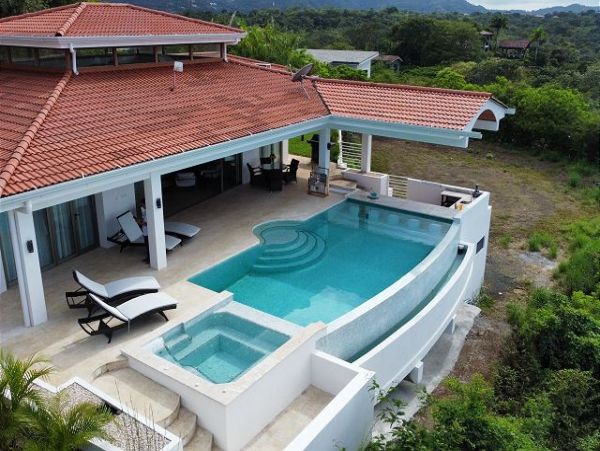 Playa Hermosa Vacation Home Two Bedroom Walk to Beach