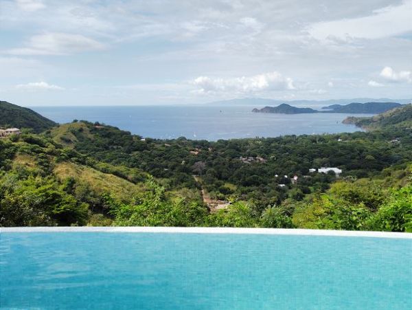 Playa Hermosa Vacation Home Two Bedroom Walk to Beach