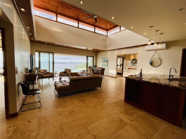Playa Hermosa Vacation Home Two Bedroom Walk to Beach
