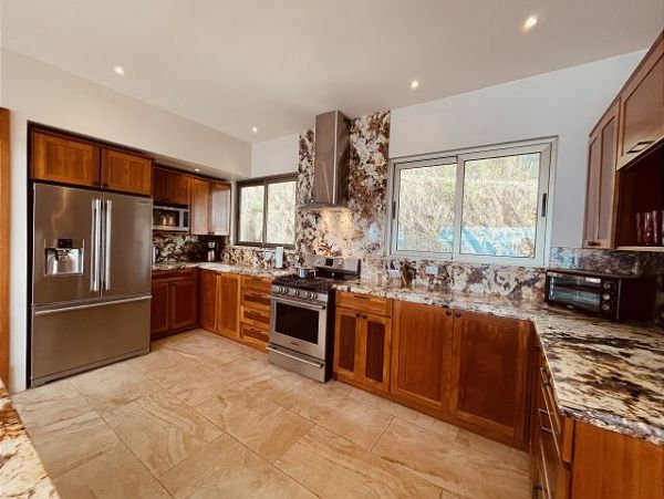 Playa Hermosa Vacation Home Two Bedroom Walk to Beach