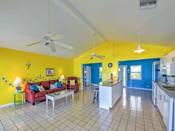 Grand Cayman Beach Cottage Private Beach Sleeps 10