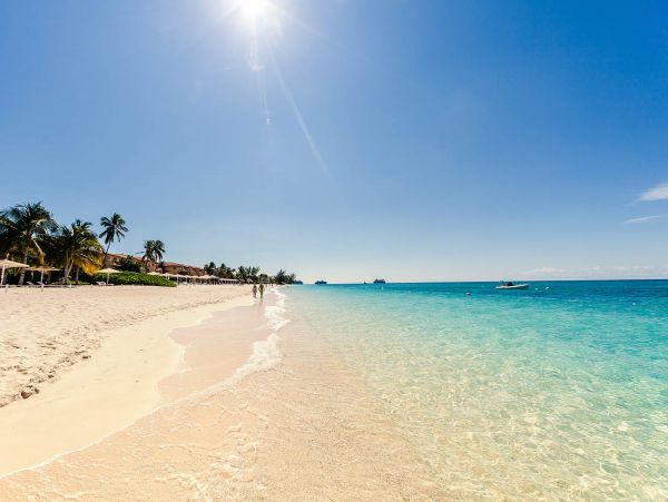 Grand Cayman Beach Cottage Private Beach Sleeps 10