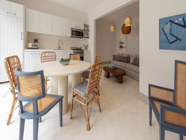 Elegant 3 Bedroom Vacation Rental with Pool