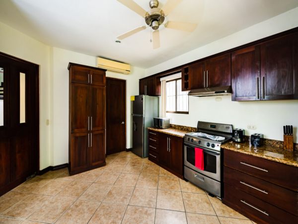 Tamarindo 4 Bedroom Home with Pool Sleeps 10