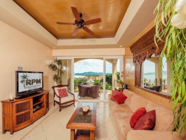 3 Bedroom Ocean view Penthouse