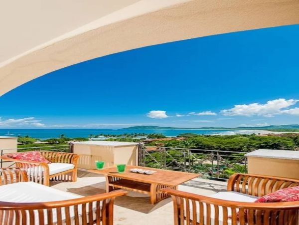 3 Bedroom Ocean view Penthouse