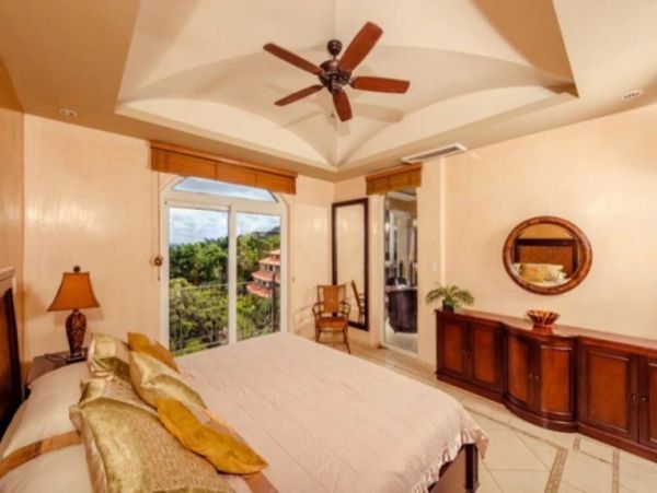 3 Bedroom Ocean view Penthouse