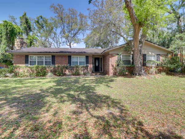 Jacksonville Beach Lovely Vacation Pool Home 4 Bedrooms