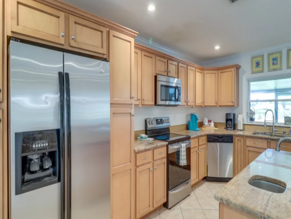 Jacksonville Beach Lovely Vacation Pool Home 4 Bedrooms
