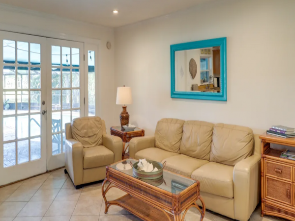 Jacksonville Beach Lovely Vacation Pool Home 4 Bedrooms