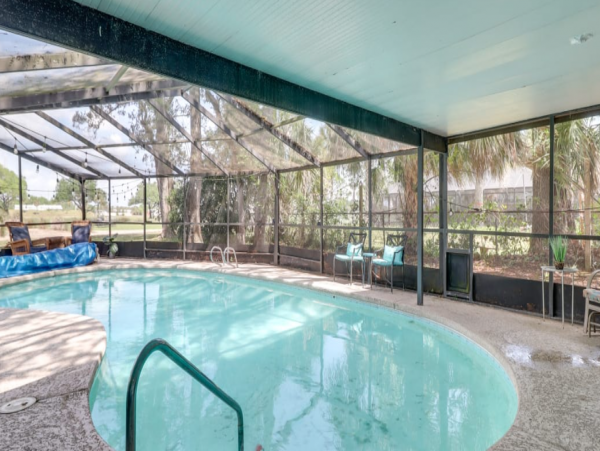 Jacksonville Beach Lovely Vacation Pool Home 4 Bedrooms