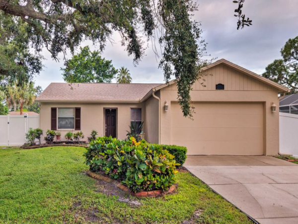 Sarasota Vacation Rental with 3 Bedrooms & Pool