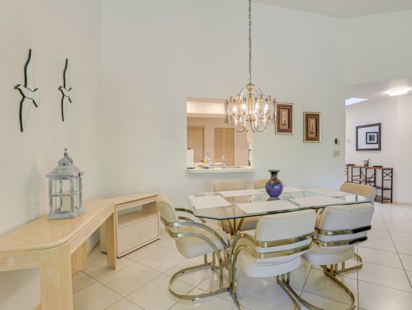 Two Bedroom Sarasota Vacation Rental Condo