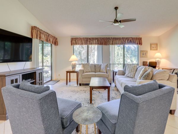 Two Bedroom Sarasota Vacation Rental Condo