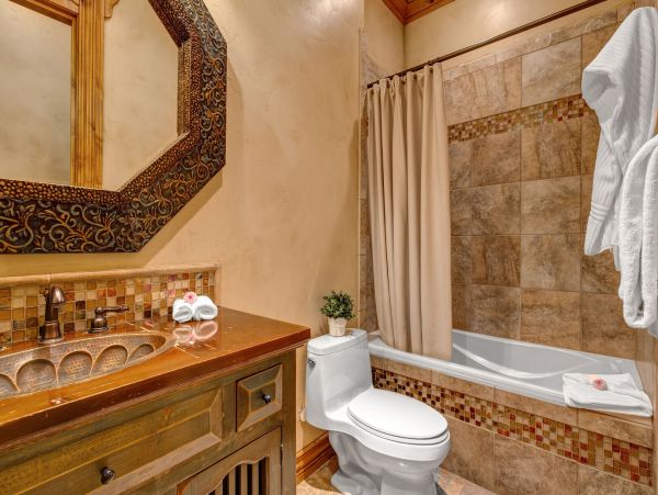 Luxury 5 Bedroom Home in Park City Sleeps 14