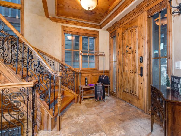 Luxury 5 Bedroom Home in Park City Sleeps 14