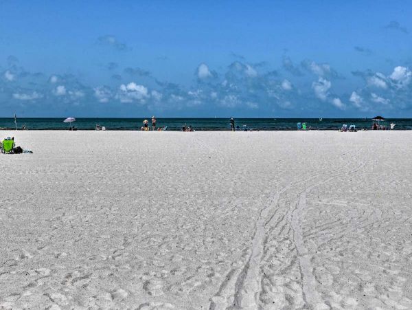 Lido Key Vacation Home Two Bedroom