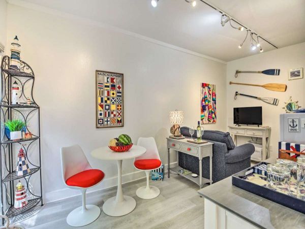 Sarasota Vacation Home Two Bedrooms