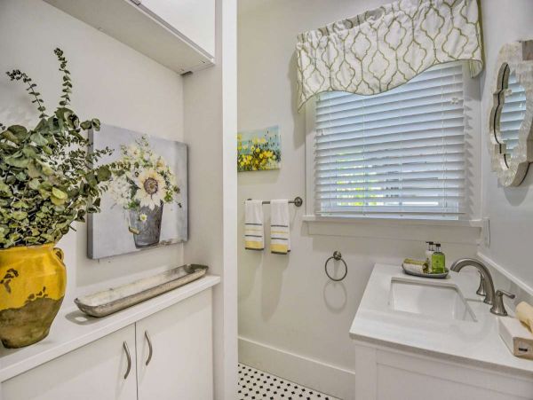 Sarasota Vacation Home Two Bedrooms