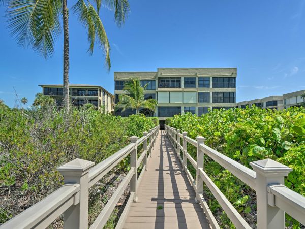 Experience Island Paradise in this Sanibel Vacation Condo