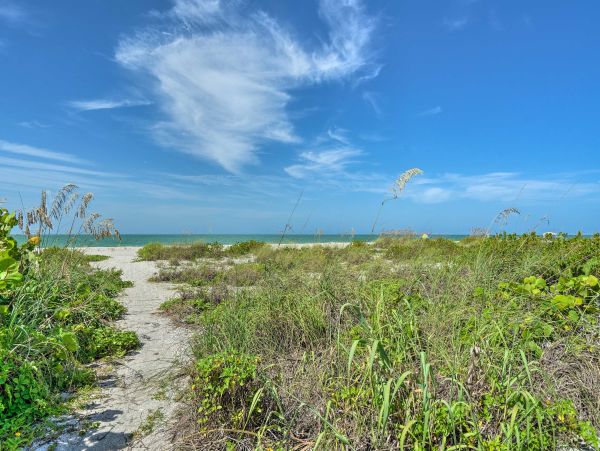 Experience Island Paradise in this Sanibel Vacation Condo