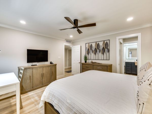 Experience Island Paradise in this Sanibel Vacation Condo
