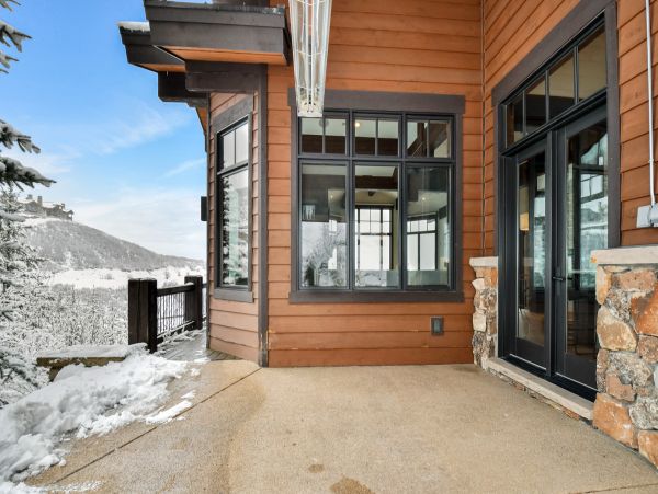 Deer Crest Deer Valley Ski in Ski out in a private community
