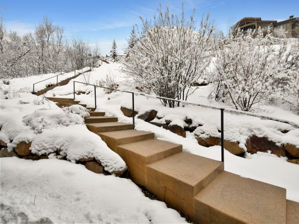 Deer Crest Deer Valley Ski in Ski out in a private community