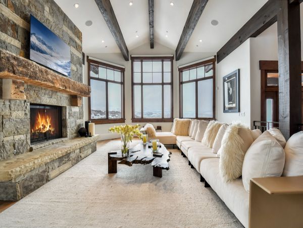Deer Crest Deer Valley Ski in Ski out in a private community
