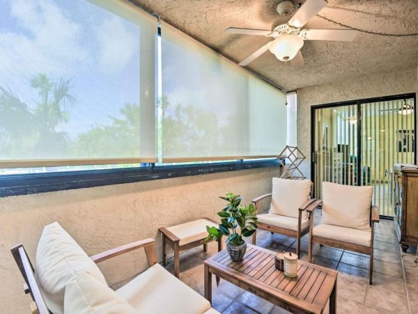 Siesta Key Condo Near Beach With Bay Views And Pool