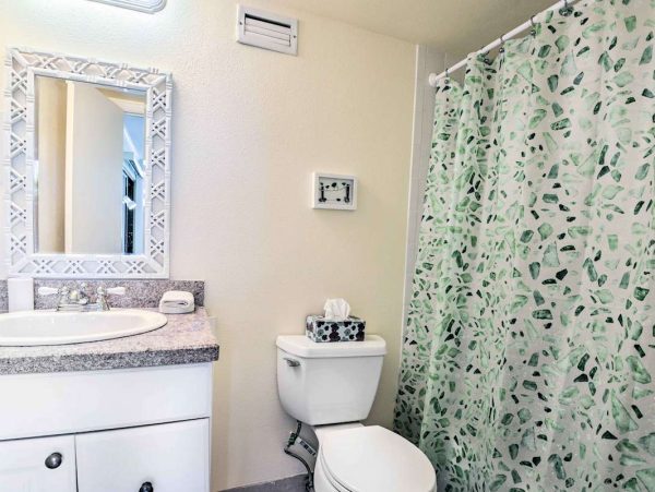Siesta Key Condo Near Beach With Bay Views And Pool