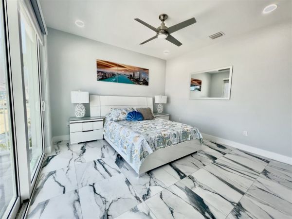 Marathon Vacation Pool Home Four Bedroom Canal Views