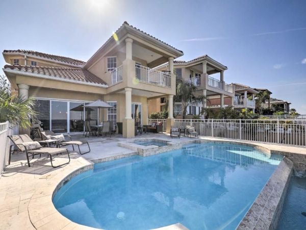 Apollo Beach Vacation Home