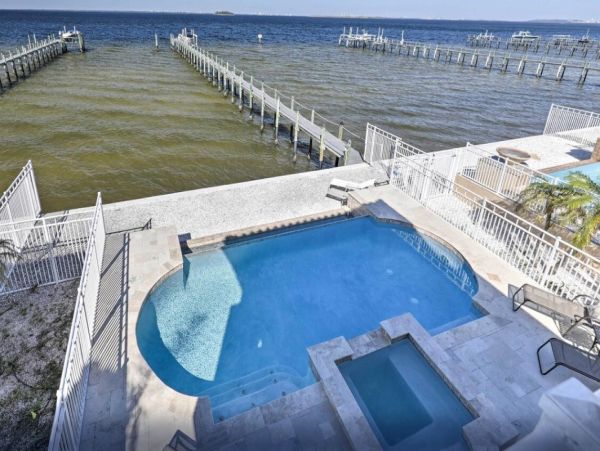 Apollo Beach Vacation Home