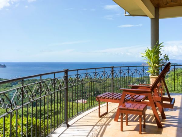 Playa Hermosa 6 Bedroom Luxury Villa with Panoramic Ocean Views