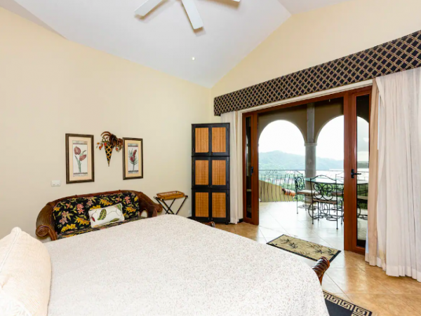 Five bedroom House with great ocean views and private pool in Playa Hermosa, Guanacaste
