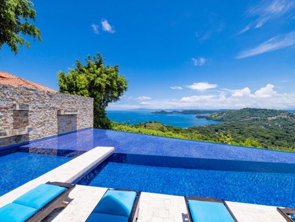 Six Bedroom Exceptional Custom-Designed Villa in Playa Hermosa