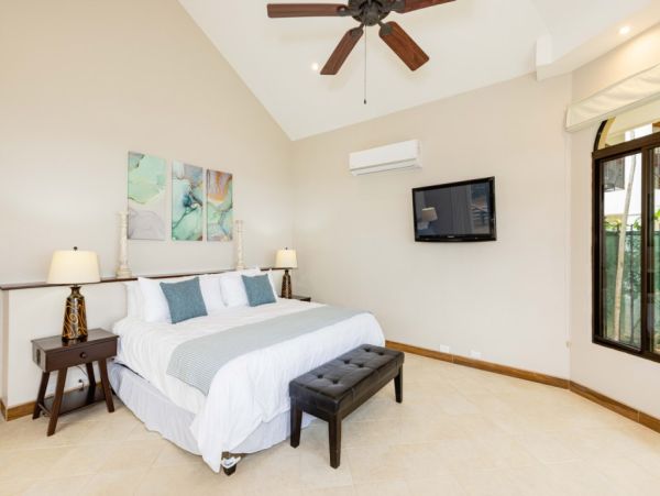 Luxury Oceanview Villa - 5BR Retreat Overlooking Playa Hermosa