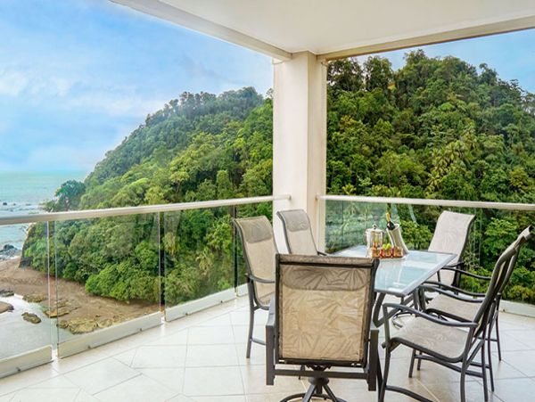 Lovely 2 Bedroom Condo with Full Ocean View