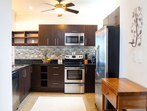 Lovely 2 Bedroom Condo with Full Ocean View
